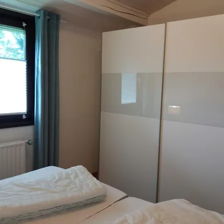 Robinson Am Krappennest 92 *